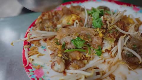 Mark Weins Thai street food eat