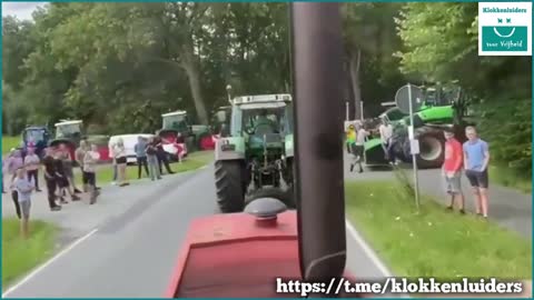 Němečtí farmáři vstupují do Holandska. Společně jsme silnější