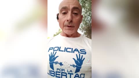 Un policía PLANTA CARA a Pedro Sanchez: “Sus leyes son absurdas”