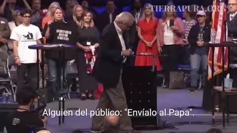 BOMBA 💥 Lin Wood sugirió que el Papa Francisco podría ESTAR MUERTO