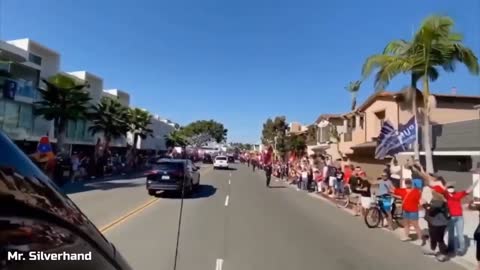 Epic..Massive supporters greet President Trump's motorcade in California