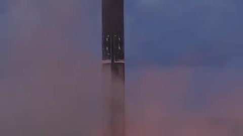Tracking footage of Falcon 9 landing| SpaceX