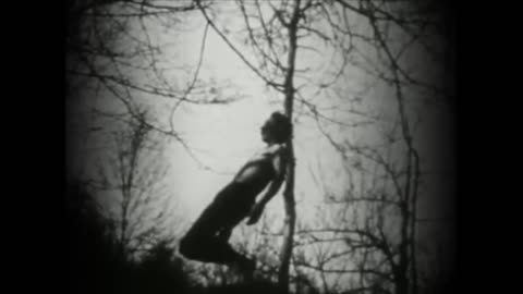 A Study In Choreography For Camera (1945) – Maya Deren – (Original Music by Feona Lee Jones)