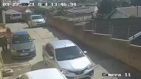 VW POLO STOLEN IN SOUTH AFRICA UNDER 2 MINUTES
