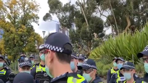 REAL MEN DON'T WEAR FACE NAPPIES - Stupid Australian "police" Freemasons