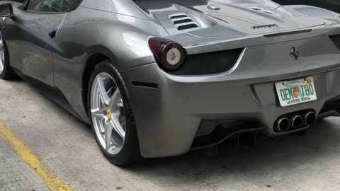 Ferrari 458 Startup in Miami!