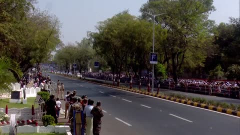 PM Modi and President Trump's mega roadshow in Ahmedabad
