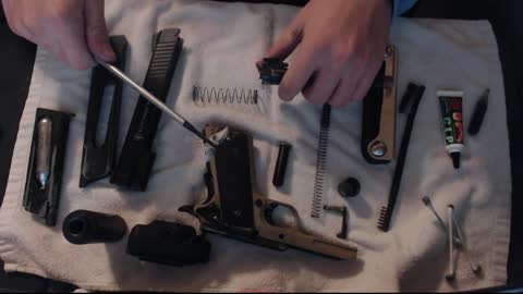 Elite force 1911 tac break down and cleaning