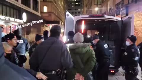 Unvaccinated Arrested in New York in front of BK