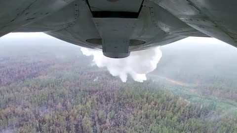 Cambio Climatico. Rusia "plantan nubes" para combatir los incendios en Siberia.