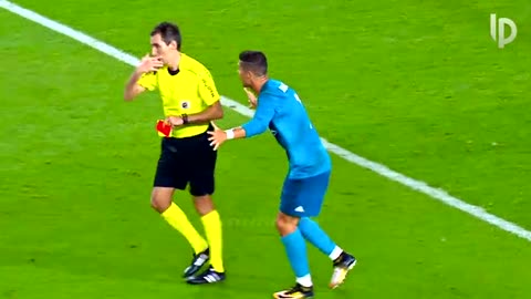 Cristiano Ronaldo vs Referees: Crazy Moments!