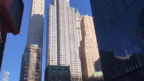 New York street tall building