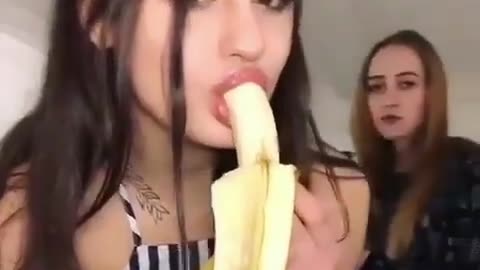 Banana adult _ how to it banana _hot scene _ sexy video #viral #shorts #adult