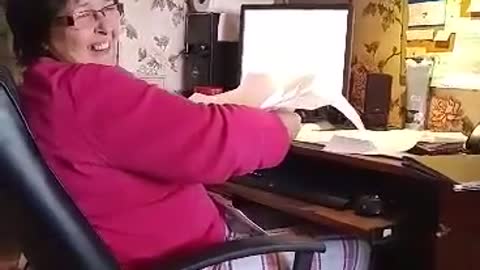 Printer Hitting Mum In The Face
