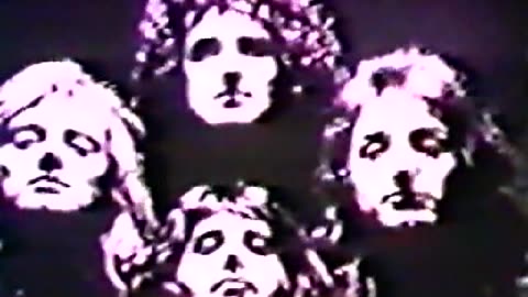 Queen - Short Documentary With Songs = Live in Japan 1975 (Low Q)
