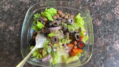 Salad - Subway style || Weight loss recipe || Veggie delight || Subway salad at home