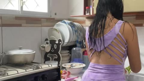 Cleaning the kitchen in 3 minitues 🤔 sexy desi girls life 🍆❤️👙
