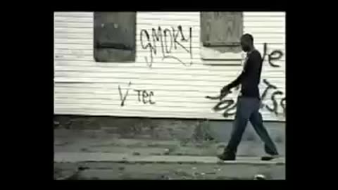 _Ghetto (remix)_ Akon feat. Biggie _ 2pac)