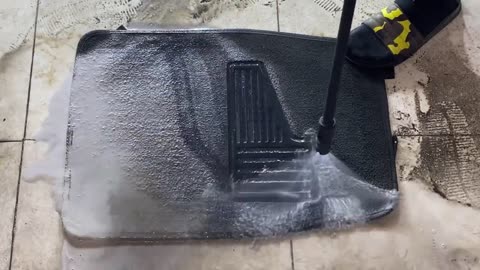 How to deep cleaning a nasty floor mat? | the clean master auto detailing