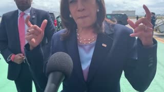 Kamala Completely IGNORES Reporter When Asked About Title 42