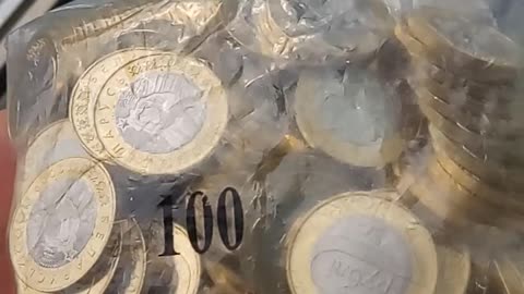 What new coins look like straight from the bank