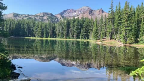 Central Oregon - Three Sisters Wilderness - Pole Creek Trailhead - Demaris Lake Side Trip