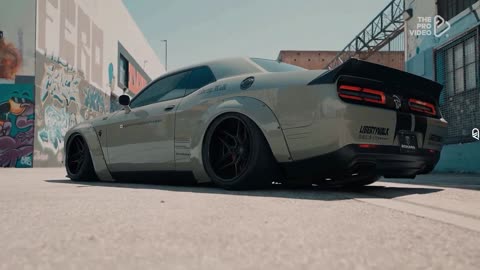 Dodge Challenger SRT hellcat widebody