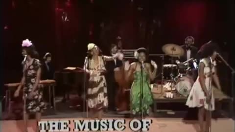 The Pointer Sisters (Ruth, Anita, Bonnie, and June) - Live = 1975