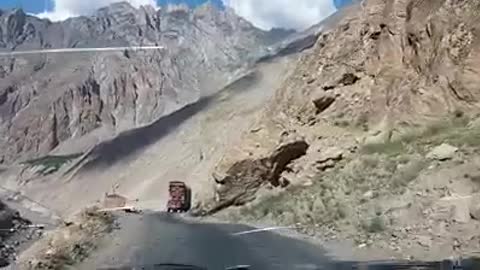 The World Dangerous Road Of Gilgit