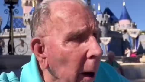 Man Takes 100 Year Old Veteran to Disneyland