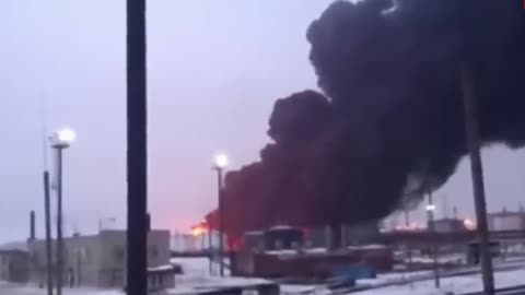 Drone attacks on oil refineries lead to gasoline shortages in Russia