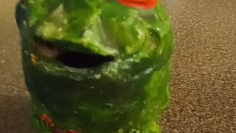 Paddy The Frog Finds Terror In The Kitchen