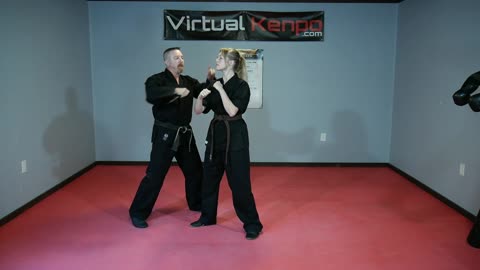 Self-Defense Technique Scimitar with a Knife
