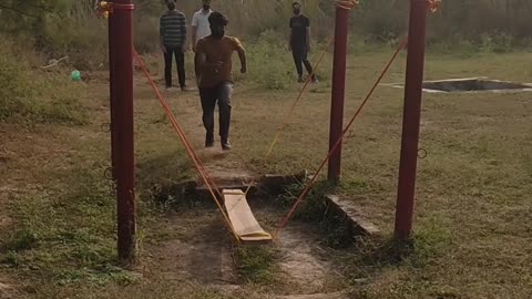 Hanging Log obstacle issb #issbobstacle #issb #hanginglog #training