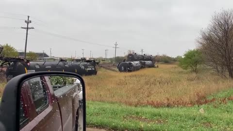 Video shows train carrying tankers full of ethanol derailing in Fairmont, Minnesota