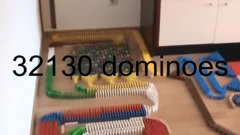 Domino Day :national flaggs[32130 dominoes]