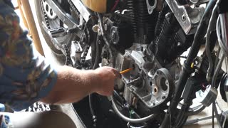No oil pressure to heads of Harley Sportster, Cam shims improperly placed