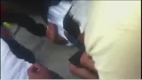 Hate crimes：Racist Blacks beat up Whites at Wisconsin State Fair