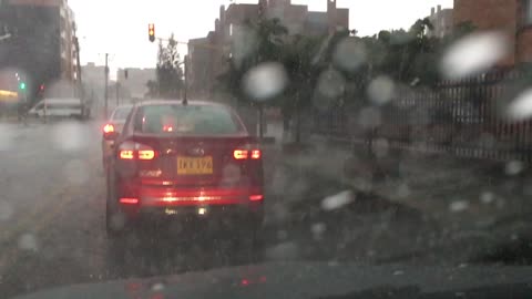 Incredible hailstorm at Bogotá on slow motion