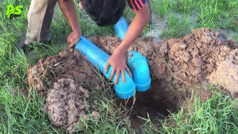 Awesome!! Smart Man Catch A Lot Of Fish By Creative Deep Hole Fish Trap With Plastic Pipes