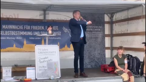 KARSTEN HILSE, MdB, AfD - BAUTZEN, Kornmarkt, 29 04 2024, 169. MAHNWACHE 🕊 - Bürgermikrofon