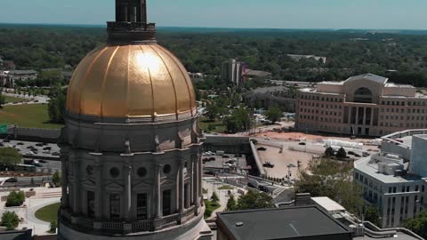 Drone Footage of the Dome at the Georgia State Capitol