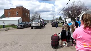 SURPRISE "WELCOME HOME" PARADE FOR LITTLE ELLIE MAE!