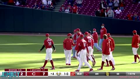 Benches Clear after Castellanos Flexes over Pitcher, a breakdown