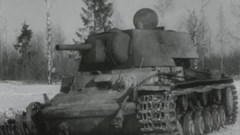 Soviet_kv1_tanks_knocked_out_near_lake_ladoga