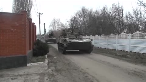 RUSSIAN SUPPLY CHAIN MILITARY ARMORED VEHICLES MOVING CLOSER TO KYIV UKRAINE!