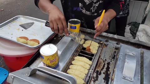 Traditional Cake Pukis Making of Indonesia | Indonesian Street Food | Famous Pukis of Indonesia