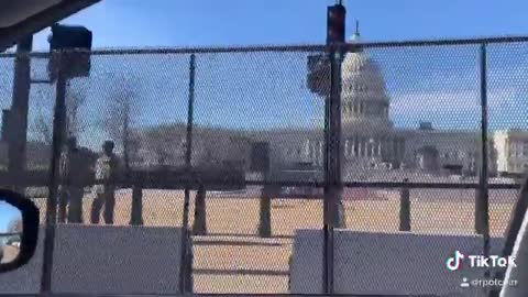 Building a fence around the Supreme Court