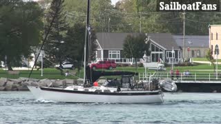Austrailias Sailboat Light Cruise Under Bluewater Bridges In Great Lakes