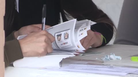 Colombia acude a las urnas para elegir a su próximo presidente